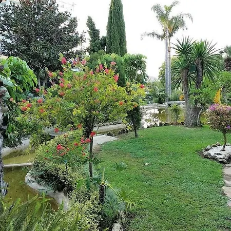 Cozy In Golden Mile Διαμέρισμα