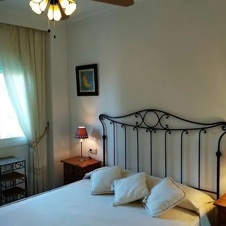 Cozy In Golden Mile *