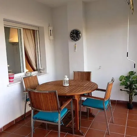 Апартаменты Cozy In Golden Mile Марбелья