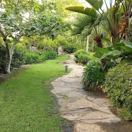 Апартаменты Cozy In Golden Mile *